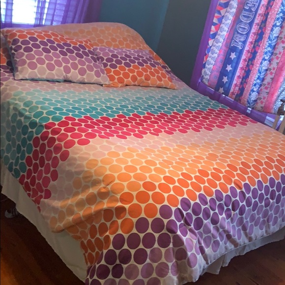 rainbow dot bedding